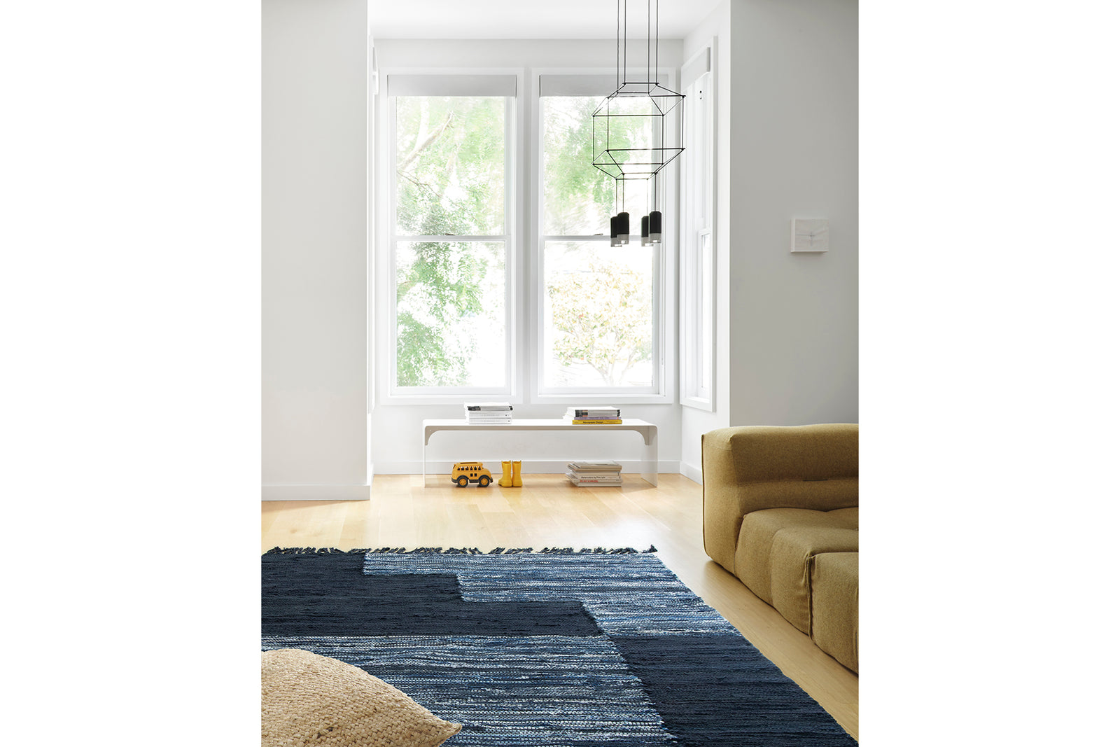 Machine Washable Rug of Recycled Denim, Navy Blue - Topstitch - Revival™