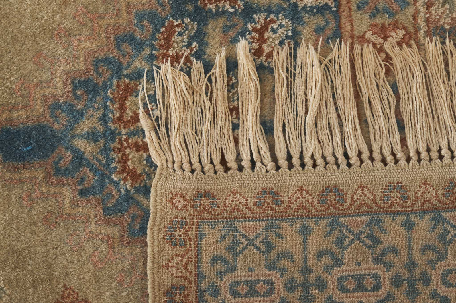 Vintage Moroccan Rug Siegbald